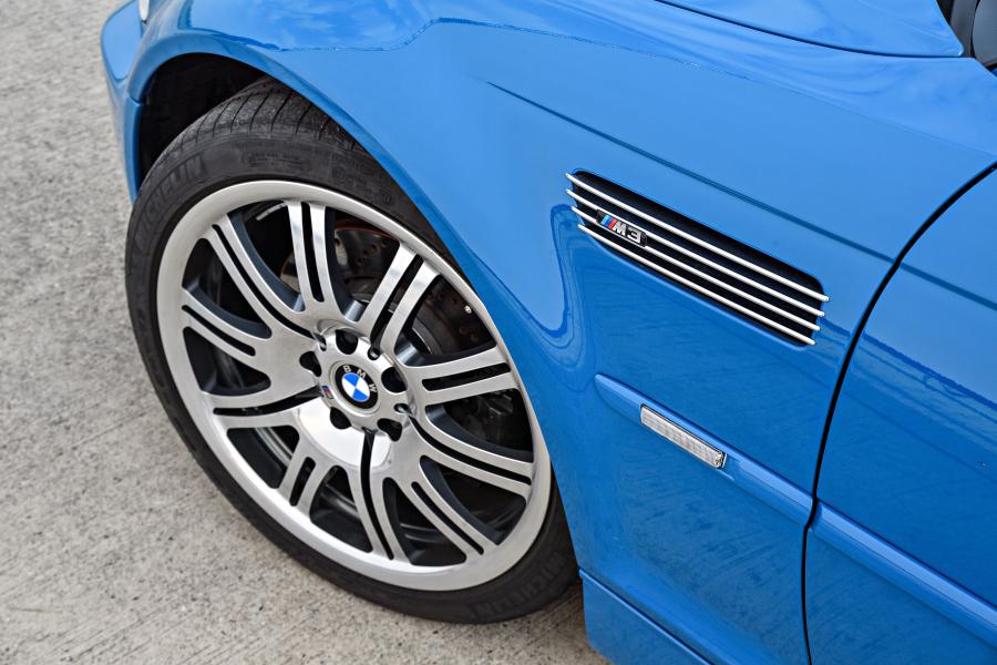  BMW M3 Convertible (E46) 2001 года  (фото 27 из 58)